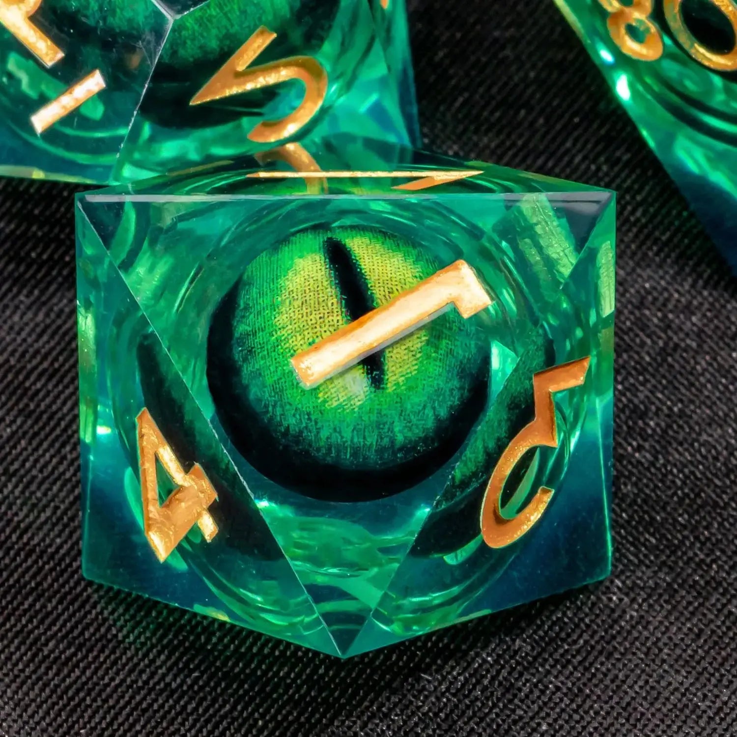 DND Liquid Core D & D Dice Set, Sharp Edge Resin Dungeon and Dragon Dice, Role Playing, RPG D and D D20, D12, D10, D8, D6, D4